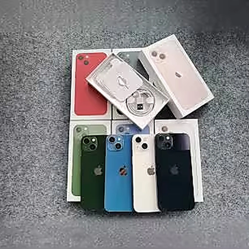 iPhone 13 128GB in BOX