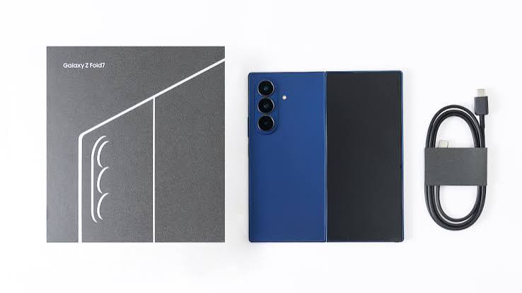 Samsung Fold 7 12+256GB - 4