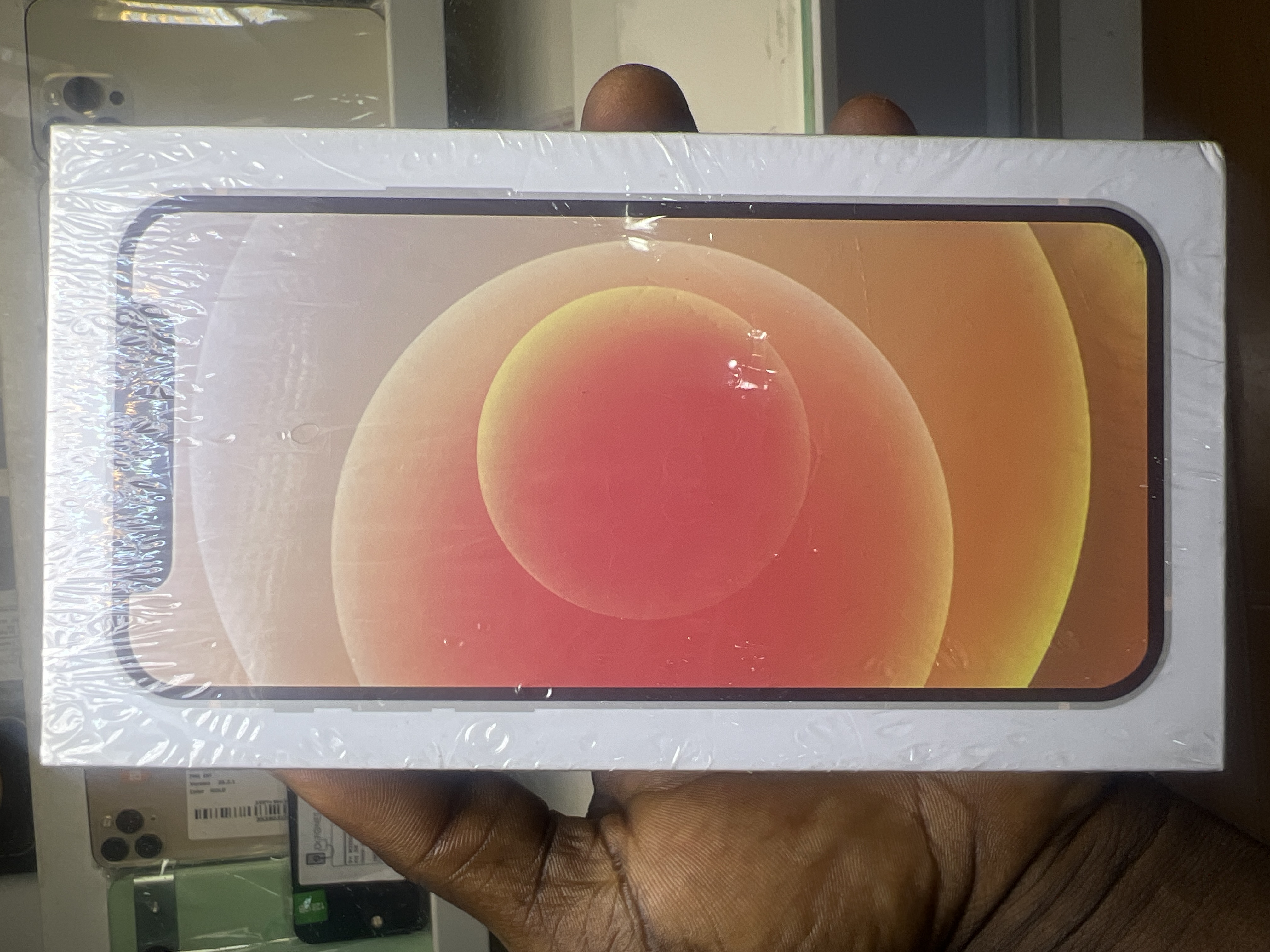iPhone 12 64GB in BOX - 5